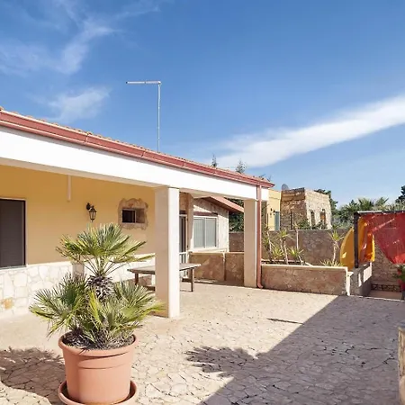 Locazione Turistica Virgo Holiday home *